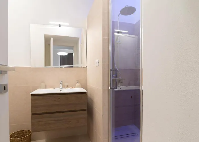 Casa Sofia- Modern * Oristano