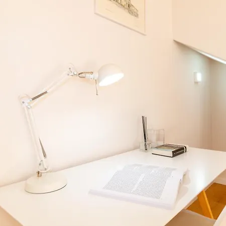 Casa Sofia- Modern *